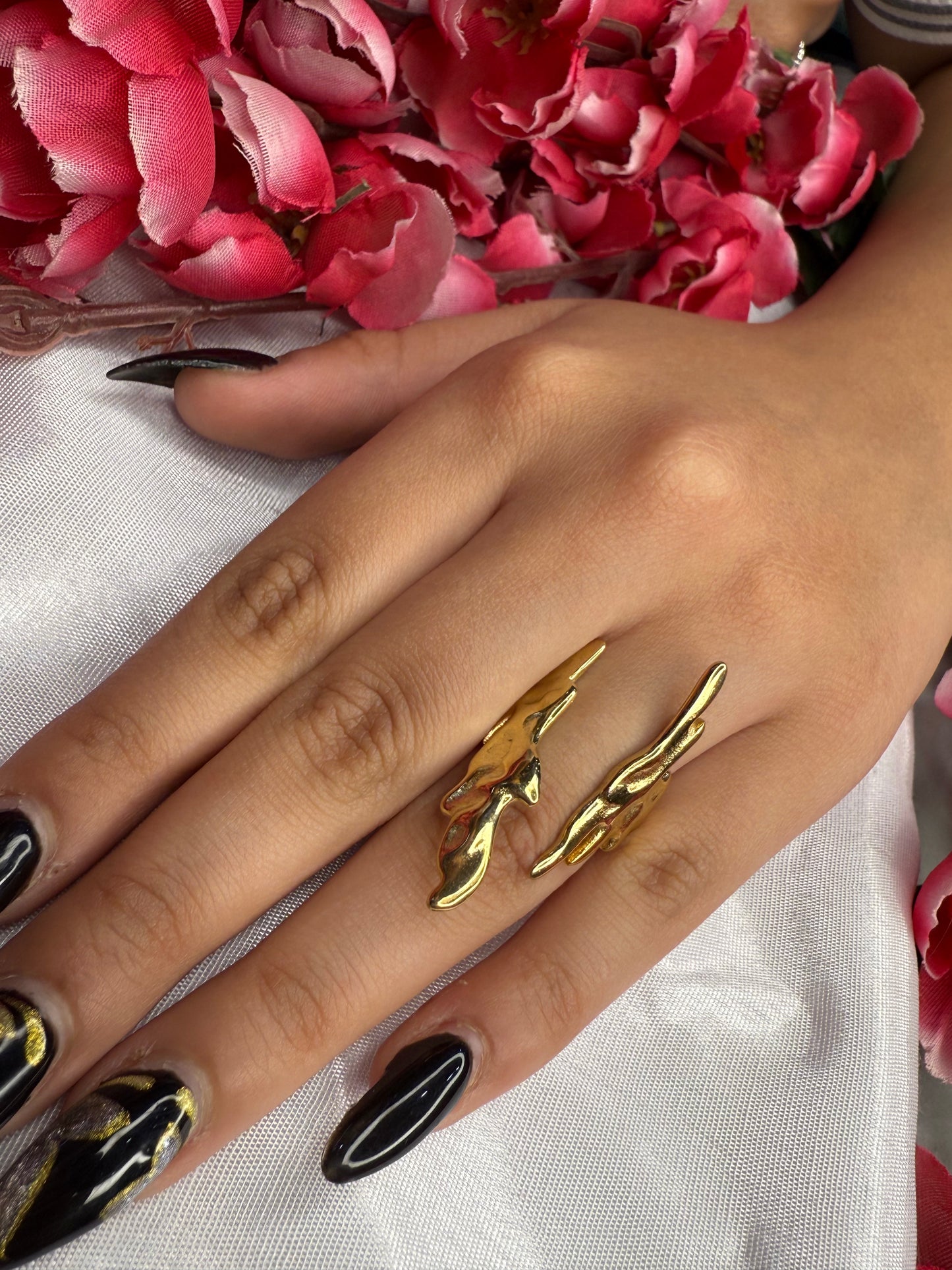 Liquid Flame Ring