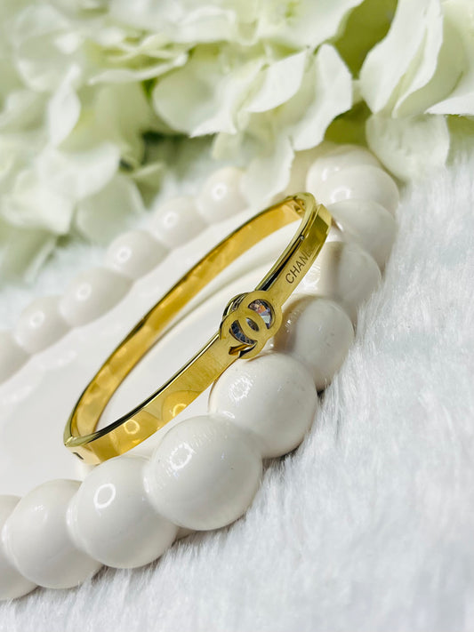 Charm & Glow Bracelet
