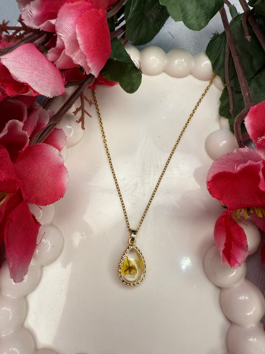 Flower Drop Necklace [Real Flower Inside]