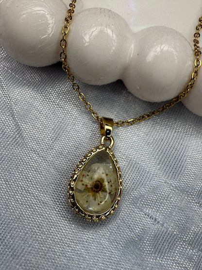 Flower Drop Necklace [Real Flower Inside]