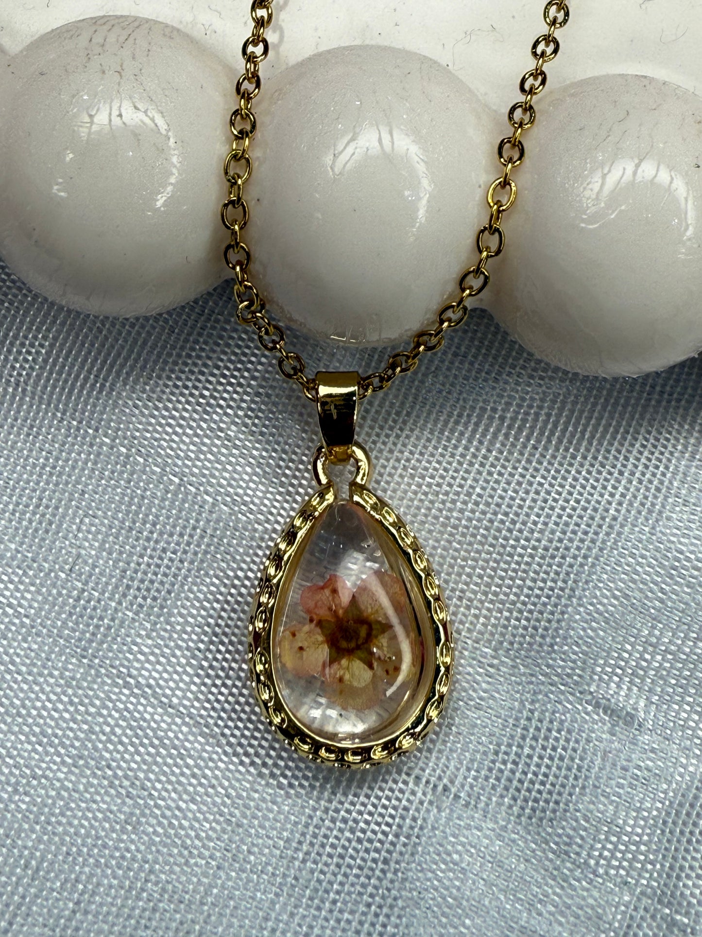 Flower Drop Necklace [Real Flower Inside]